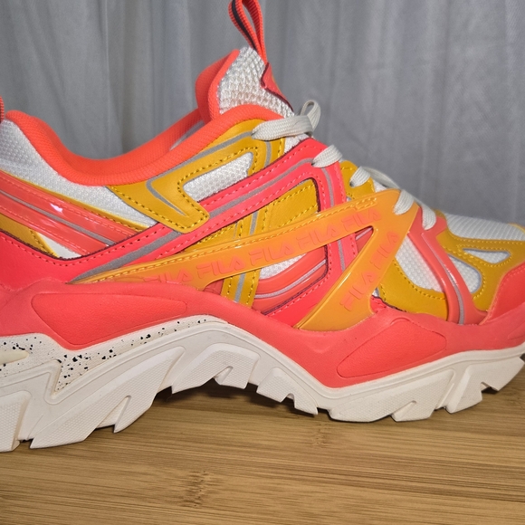 FILA Electrove 2 Sneakers - Picture 8 of 10